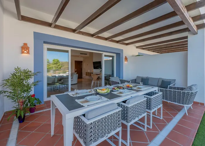 Paradisiacal 3 Bdrm With Sea Views, Gym & 아파트 *