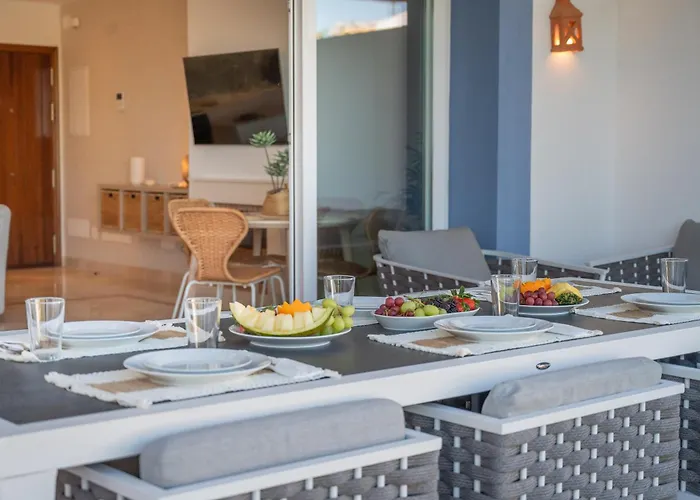 아파트 Paradisiacal 3 Bdrm With Sea Views, Gym & *