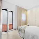 Apartment Paradisiacal 3 Bdrm With Sea Views, Gym & *